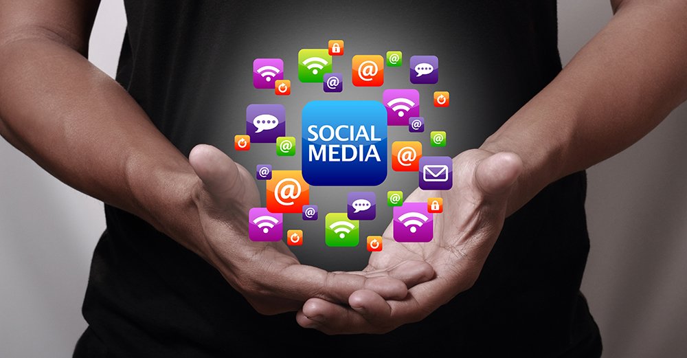 Social Media Meets Funeral Service- The Pros and Cons